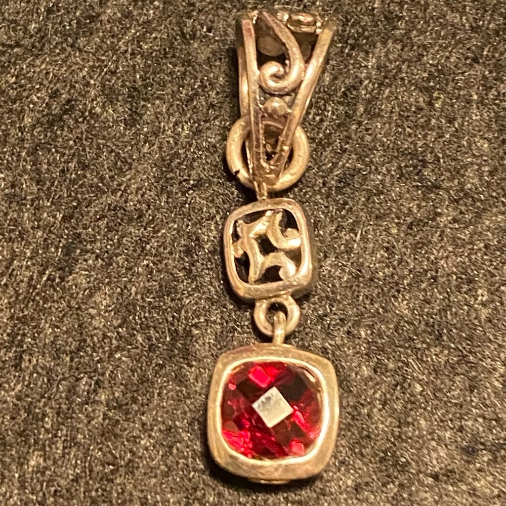 Sterling Silver Pendant with stone - Picture 1 of 3